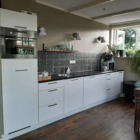 Voorhuis En Klein Waterland