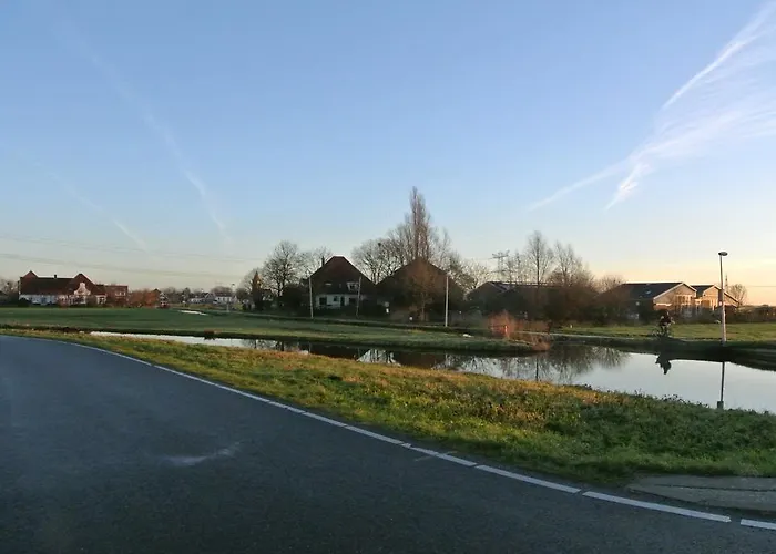 Voorhuis En Klein Waterland 3*