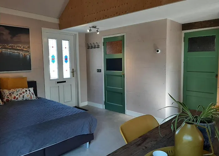 Voorhuis En Klein Waterland 4*